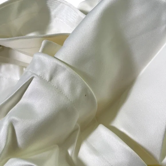 Bronx and Banco Paros‎ Gown in White - Picture 12 of 16